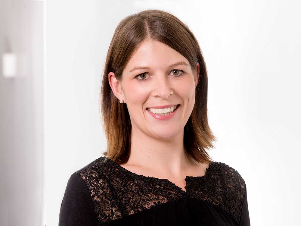 Mandy, Mitarbeiterin der Zahnarztpraxis Scheinpflug