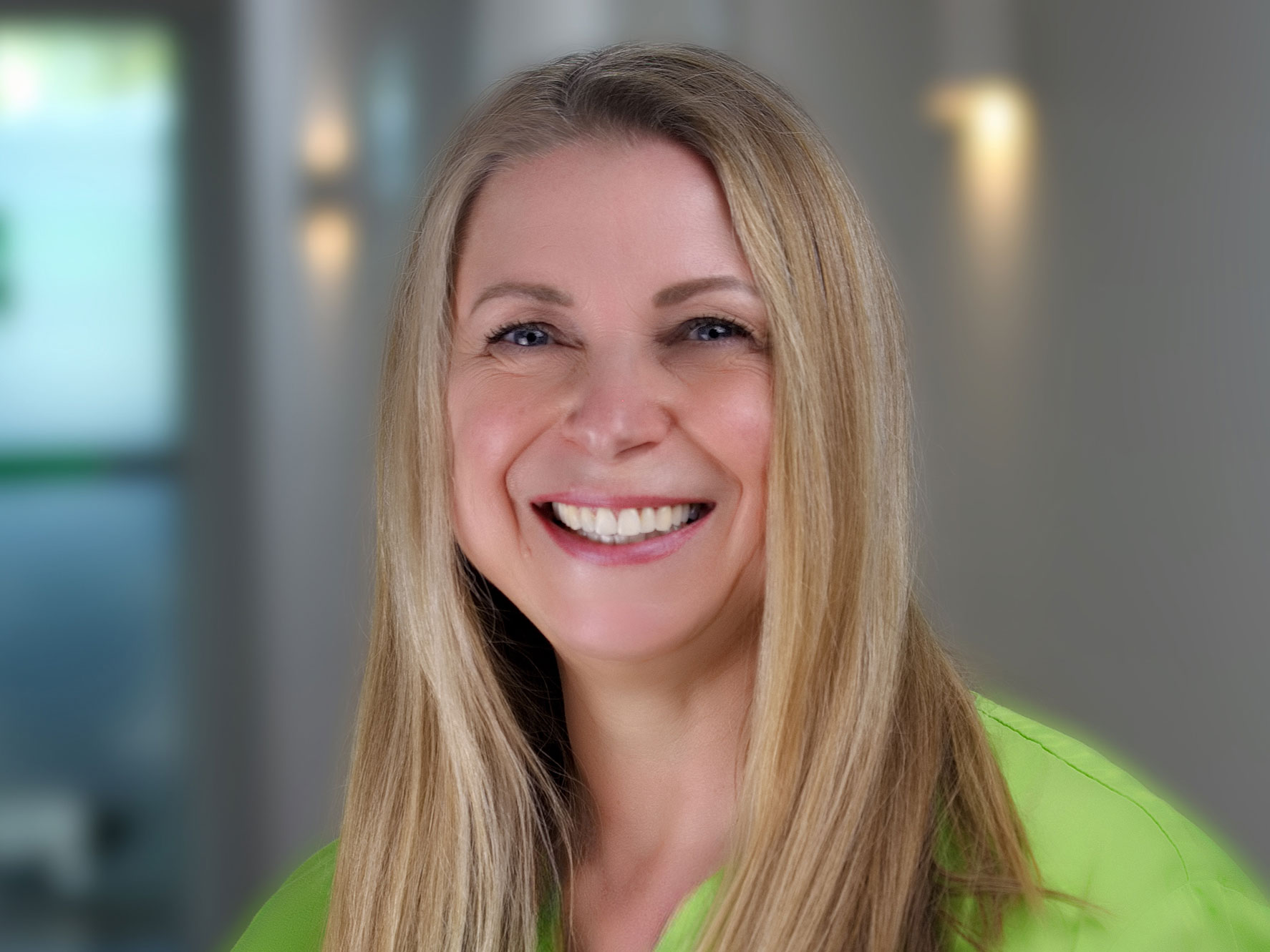 Susanne, Mitarbeiterin der Zahnarztpraxis Scheinpflug